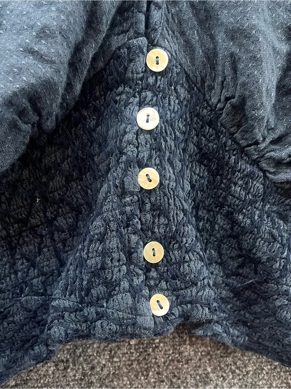 Free People Crop Top Large Stormy Navy Blue Southwest Lace Balloon Sleeve Button - Picture 5 of 12
